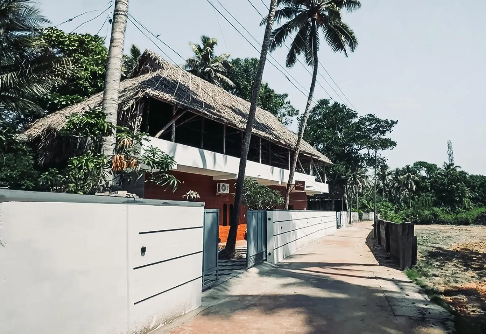 Kuma Surf House Apartment Varkala